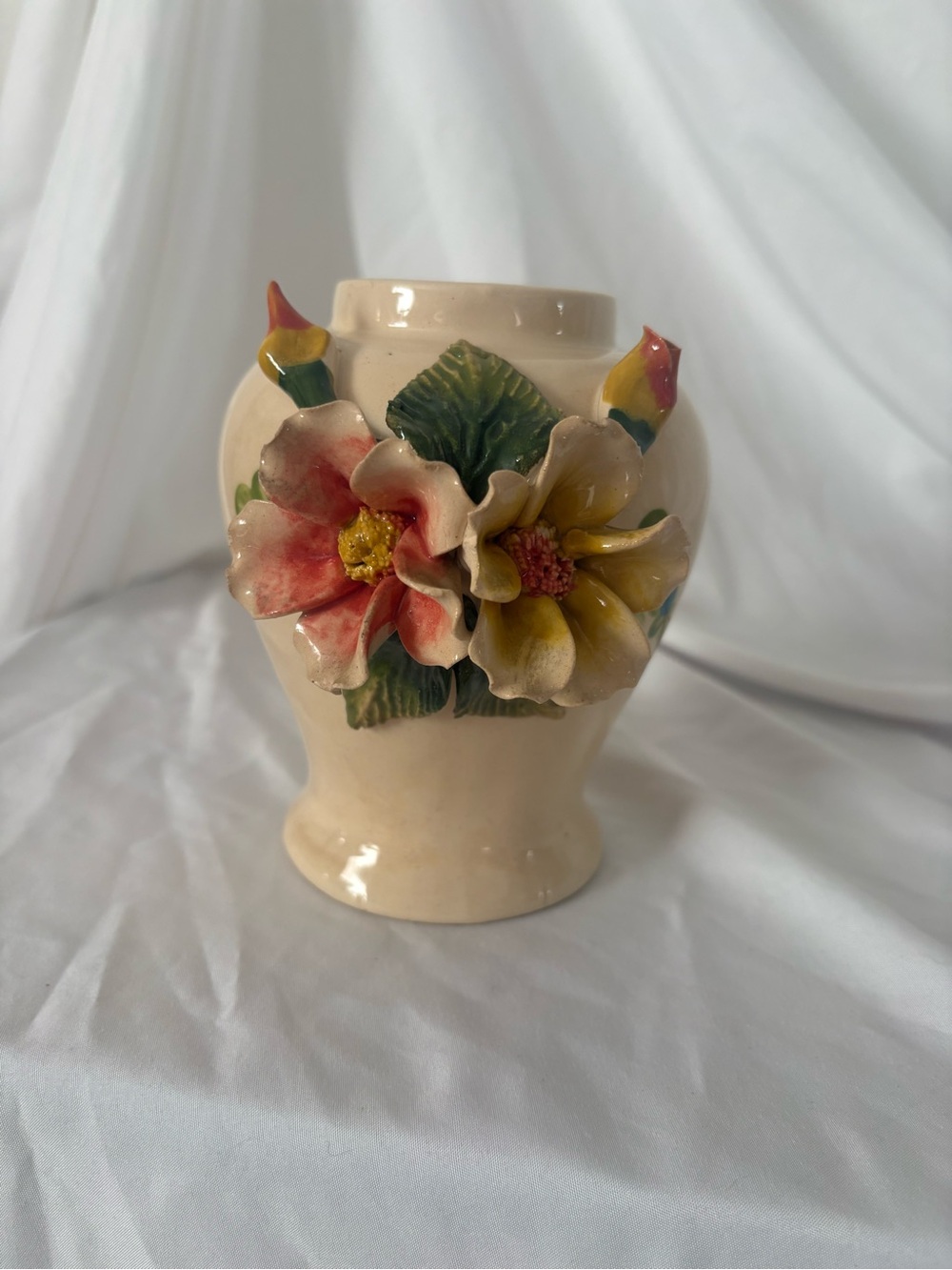 Vintage ceramic capodimonte floral cream vase 3D home decor boho